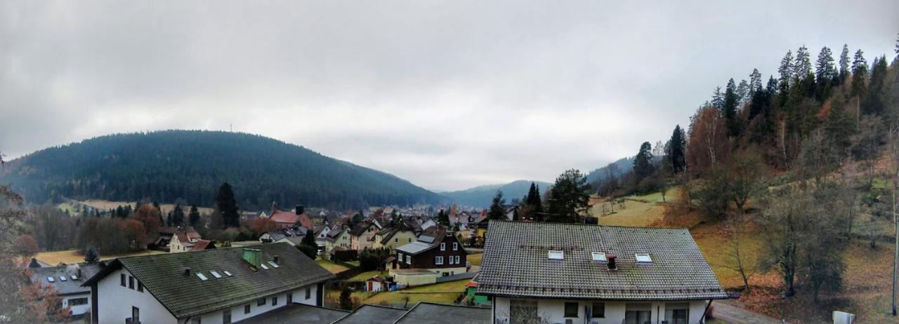 Ferienwohnung Mit Aussicht Enzklösterle Exterior foto